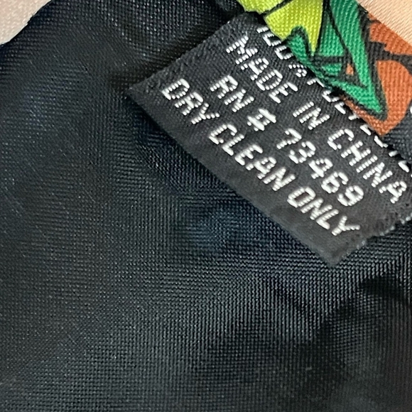 Vintage Looney Tunes Mania Neck Tie Multiple Cartoon Characters Dress Shirt Tie - Picture 4 of 4